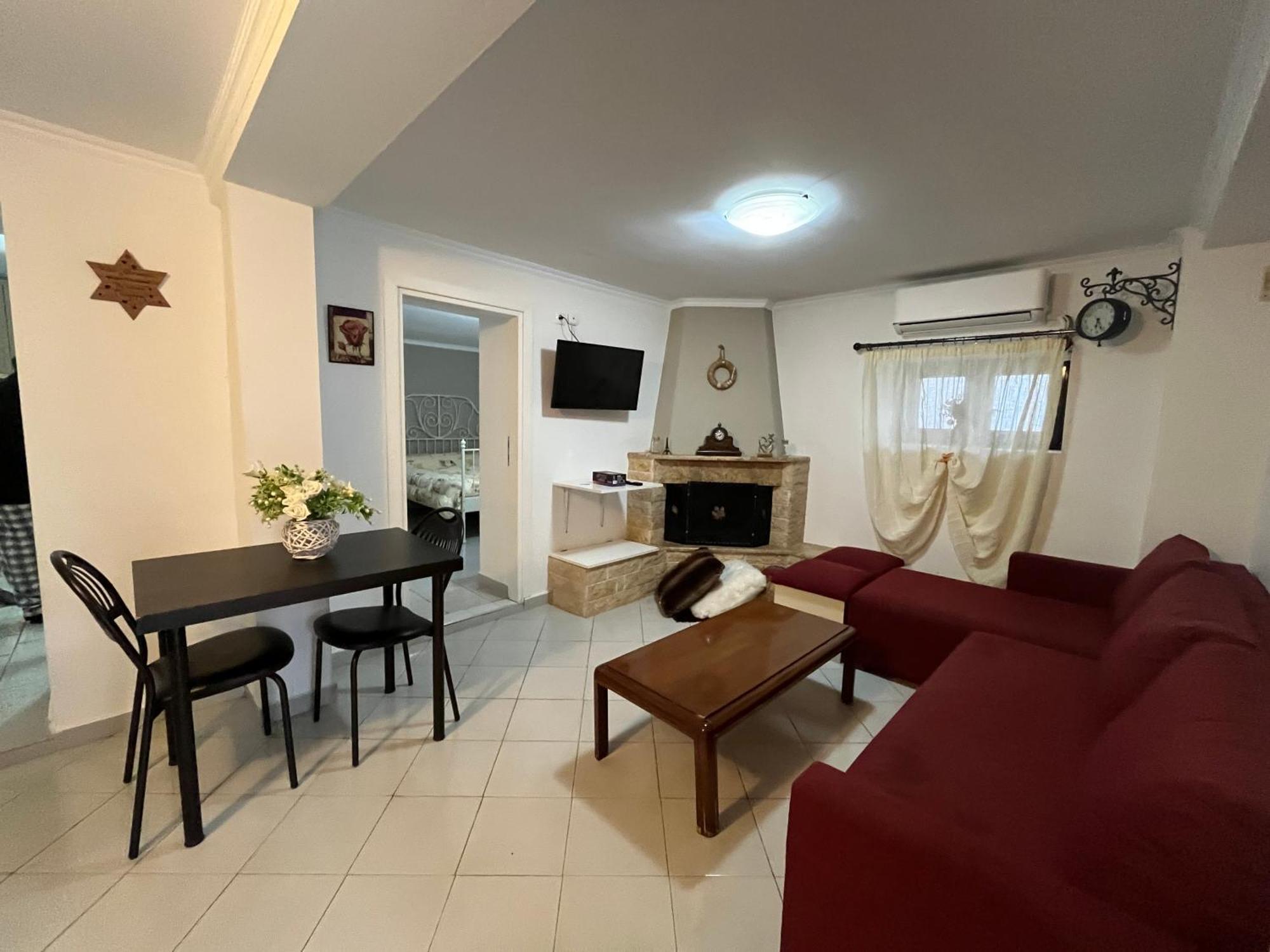 Stelios Home Vrasna Luaran gambar